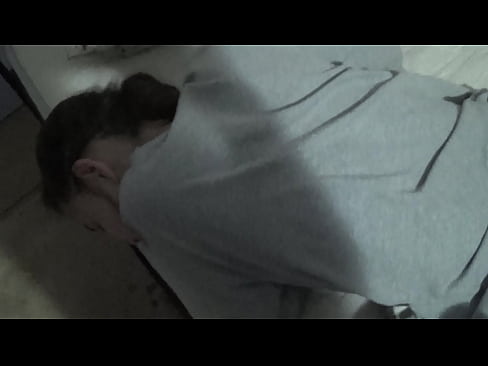 ❤️ Fucked một người yêu trong khi cô ấy đang ngủ sd ❤️  Sex video  tại chúng tôi